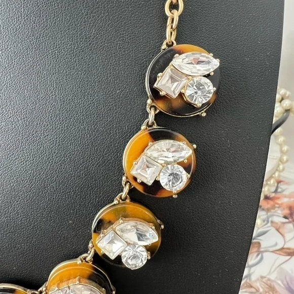 J. Crew Gold Tone Faux Tortoise & Glass Rhinestone Necklace 20” D10 - Picture 2 of 5
